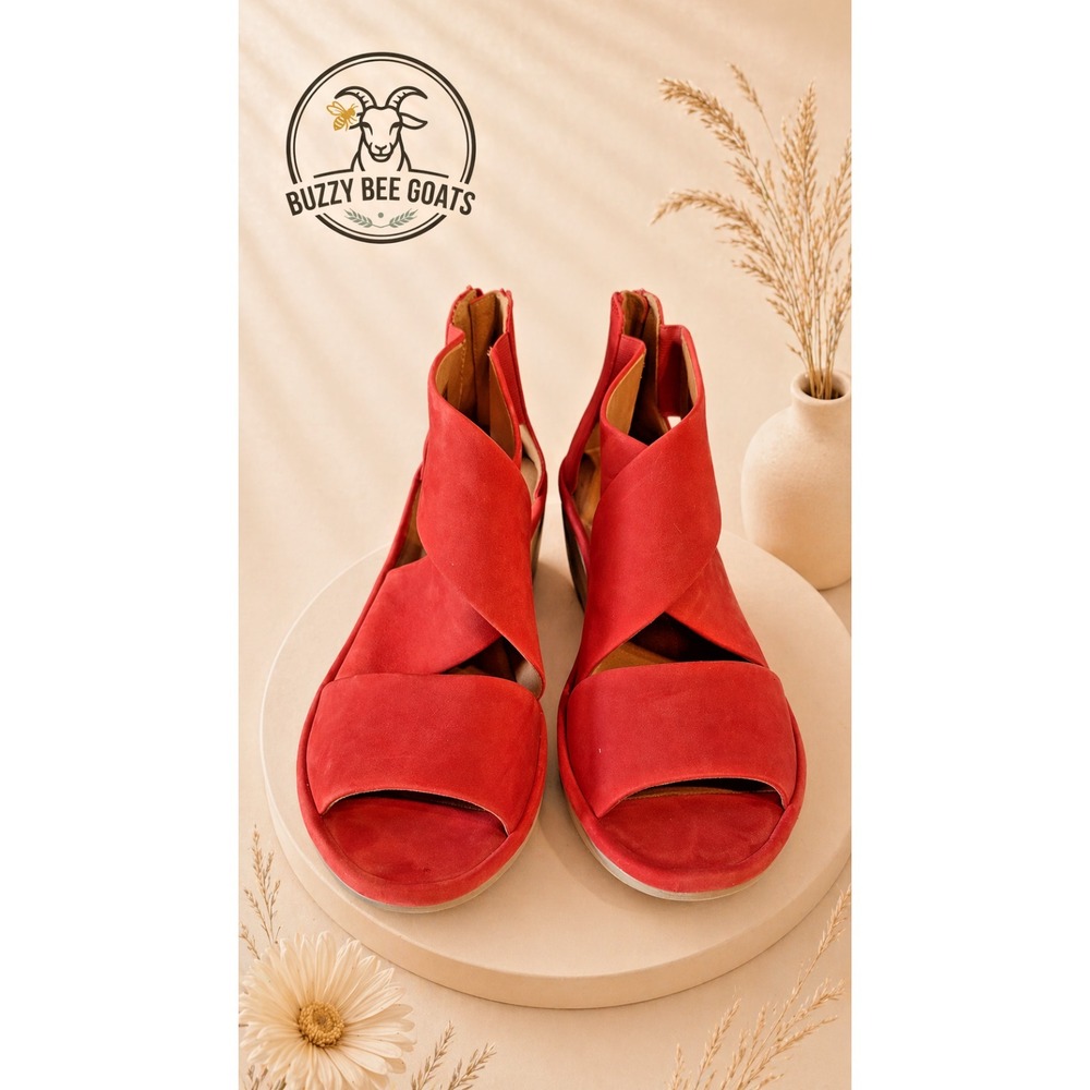 CLARKS CLARENE GLAMOUR RED LEATHER WEDGE SANDALS WOMENS SZ 11